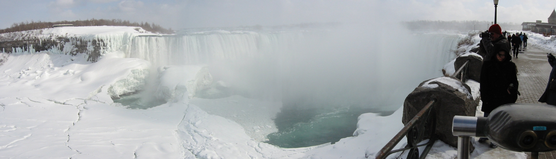 021-Canadian_Falls_Panoramic.jpg