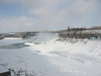 022-Niagara_River.jpg
